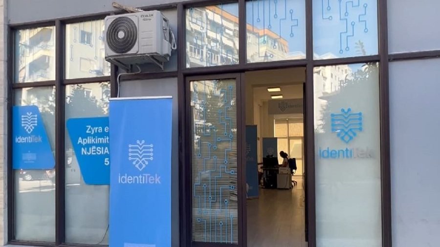 FOTO/ Kompania e pasaportave fitoi 17 mln euro gjatë vitit 2024, nga çmimet e kripura të dokumenteve