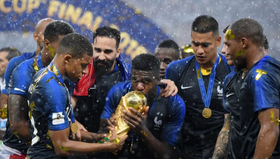 Fitoi Botërorin 2018 me Francën, një nga liderët e mbyll me futbollin e luajtur! Deshamp: Mund të jetë krenar për atë që ka arritur