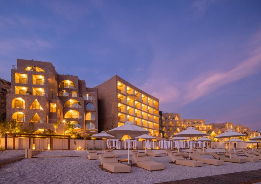 Aty ku Riviera Shqiptare takon 'luksin e qetë' - Green Coast Hotel MGallery Collection 