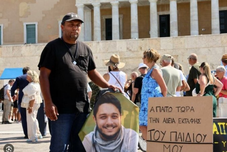 I riu shqiptar humbi jetën në tragjedinë e Tempit, babai nis grevën në Athinë