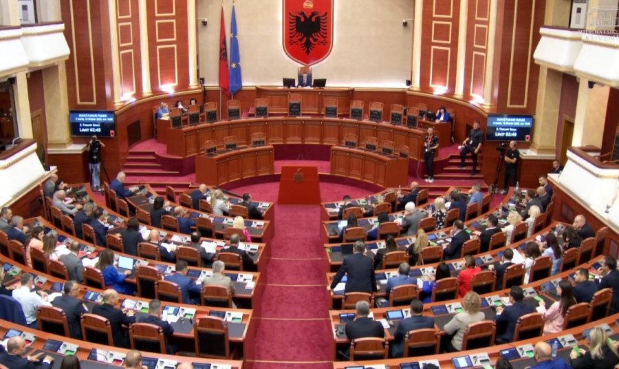 Peleshi thërret Kuvendin: Nesër miratohet qeveria e ‘Diellës’ dhe programi politik