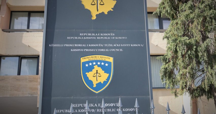 Prokuroria Speciale ngre aktakuzë në mungesë ndaj dy serbëve për krime lufte: Vranë dhe maltretuan civilë në Gjakovë