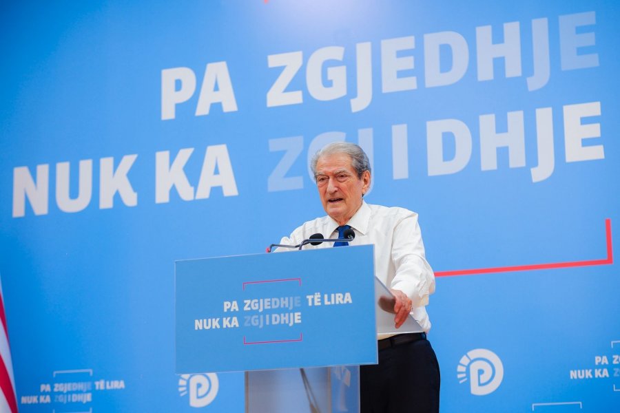 Sulmi ndaj Xhelal Mziut, Berisha: Është iluzion të besosh se policia do zbardhë krimin politik