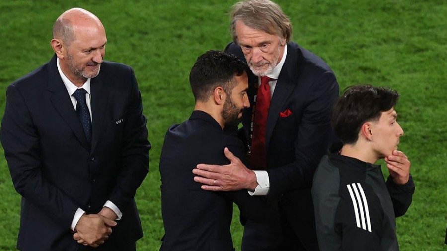 Krizë te Manchester United, Ratcliffe takohet me Rúben Amorim për të shpëtuar sezonin