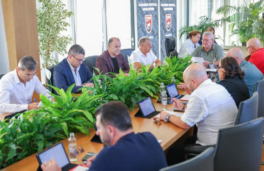 Komiteti Ekzekutiv i FSHF miraton ndarjen e skuadrave në grupe për Kategorinë e Tretë