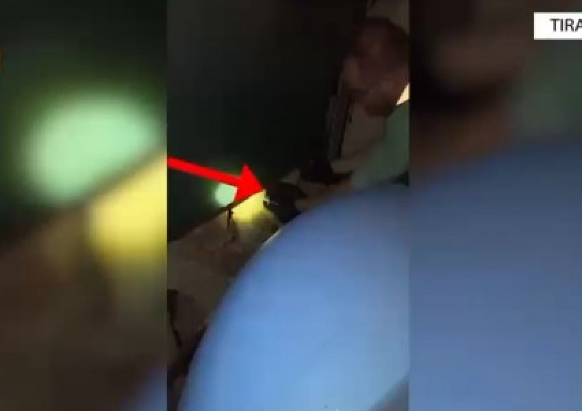 Shpërndante kokainë dhe mbante armë zjarri në banesë, vihet në pranga 35-vjeçari
