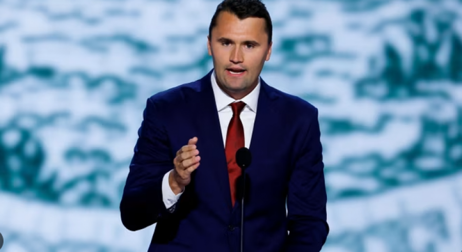 Shtëpia e Bardhë publikon një VIDEO emocionale në nder të Charlie Kirk