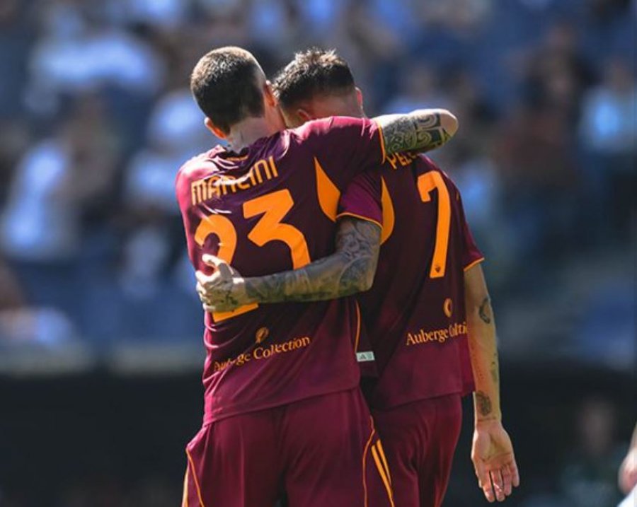 VIDEO/ Pelegrini gjen golin e parë të sezonit, Roma mposht Lacion në derbi dhe ngjitet në zonën Champions