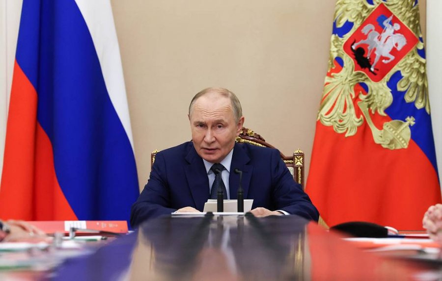 Presidenti Putin: Rusia e gatshme t'i përgjigjet çdo kërcënimi strategjik!