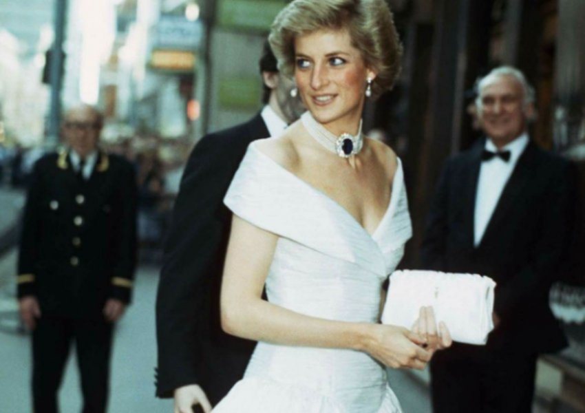 2 parfumet që princeshë Diana i kishte gjithmonë me vete