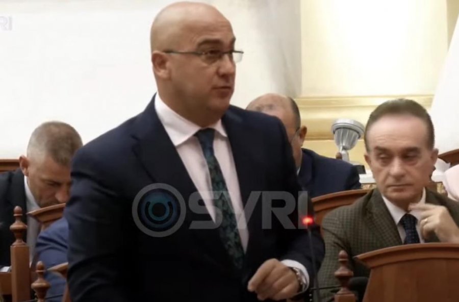 Himçi: Skandal, në procesverbal po futen fjalët e 'Diellës', kompjuter që flet për ndjeshmëri njerëzore