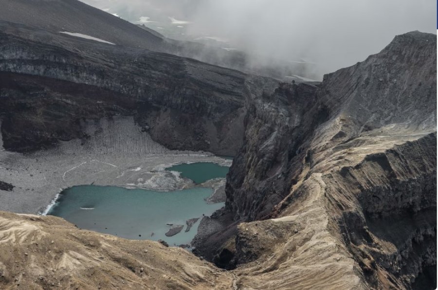 Shkencëtarët zbulojnë shkaqet e kraterëve misteriozë në Siberi