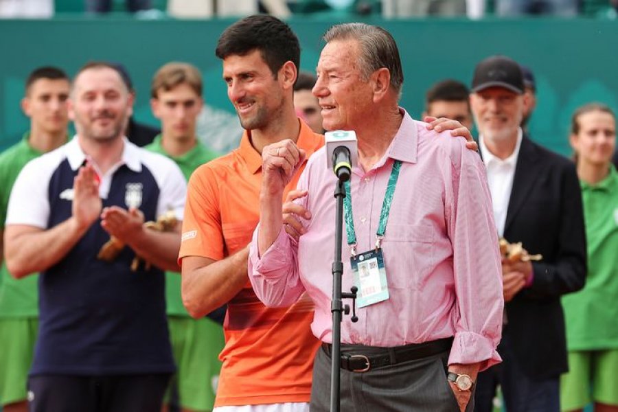 Novak Djokovic, homazh për mentorin e tij të madh në tenis