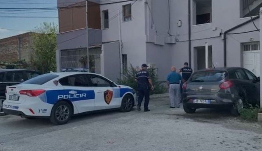 Lushnje/ Jetonte i vetëm, i moshuari gjendet i pajetë në banesën e tij