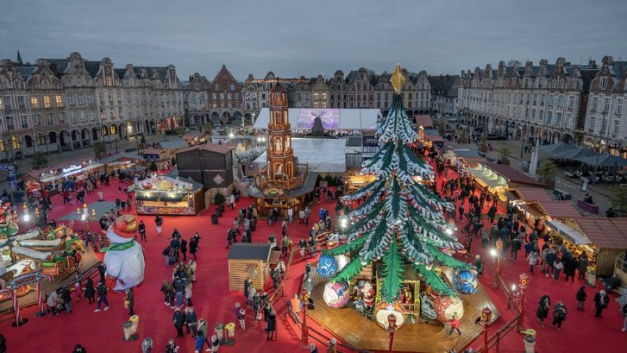 Gjashtë tregje evropiane të Krishtlindjeve që duhen t'i vizituar me patjetër këtë dimër