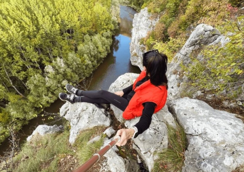 Destinacionet më të rrezikshme në botë për të bërë selfie