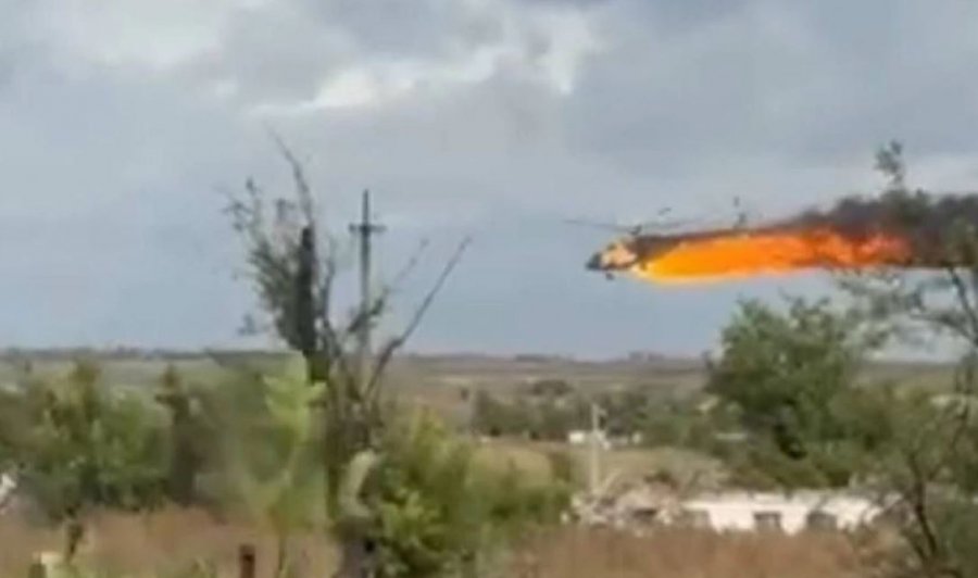  VIDEO/ Shikoni se si droni ukrainas rrëzon helikopterin më të mirë rus 'Mi-8' që kushton miliona euro