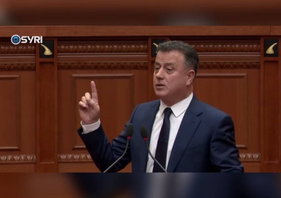 Peleshin e urdhëron Balla, mbyll seancën/ Noka: Jeni ushtarë, keni vënë një kryebandit në krye