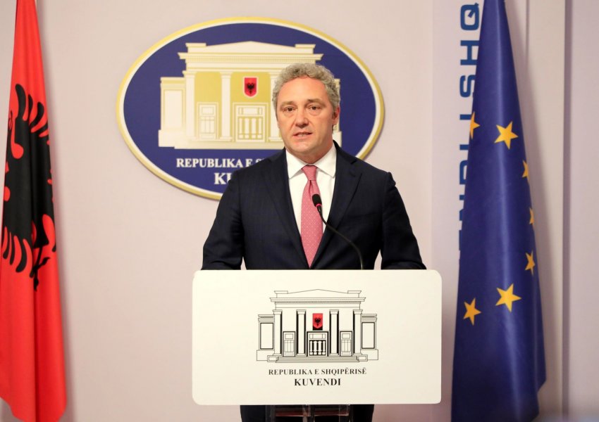 'Europa na mbylli derën' - Spahia: S'mund të pranojë Republikën e Tenderave korruptivë të ulet në tryezën e negociatave
