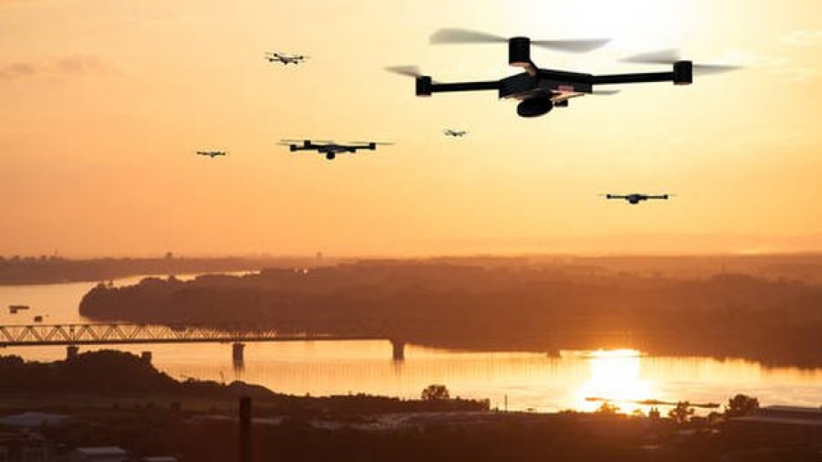 Franca përgatitet për 'ekonominë e luftës', përgatit katërfishimin e dronëve kamikazë dhe zgjerimin e arsenalit raketor