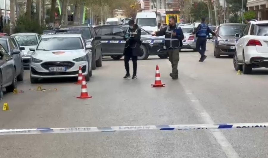 EMRAT/ Dhunuan duke i shkaktuar vdekjen 63-vjeçarit në Vlorë, shpallen në kërkim autori dhe 2 shokët e tij