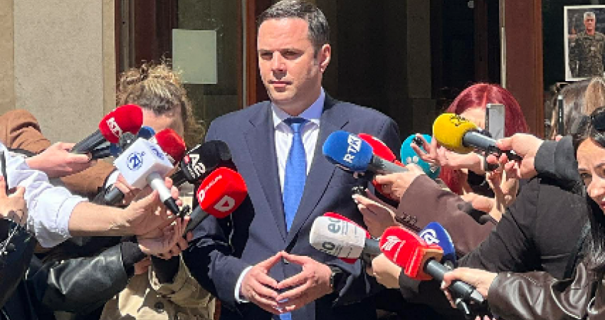 Takimi përreth dy orë me Kurtin, Abdixhiku: Nëse s’arrihet zgjidhje për presidentin, zgjedhjet janë të pashmangshme