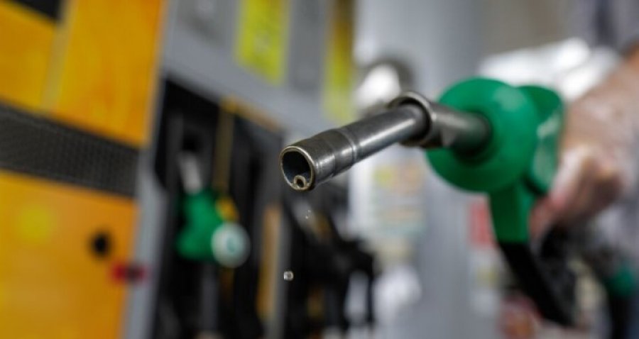 Çmimi i ulët i benzinës - Mungon karburanti, prek 18% të stacioneve në Francë