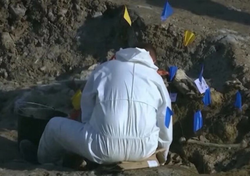 Komisioni në Hagë po trajton 15 mostra, dyshohet se u përkasin të zhdukurve gjatë luftës në Kosovë