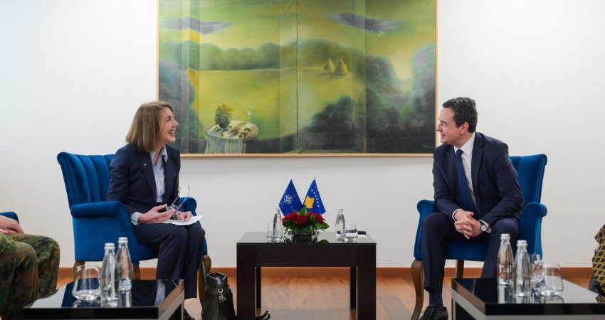 “Kosova e përkushtuar për integrim në NATO”, Kurti pret në takim drejtoren për Operacione, flasin edhe për dërgimin e FSK-së në Gaza
