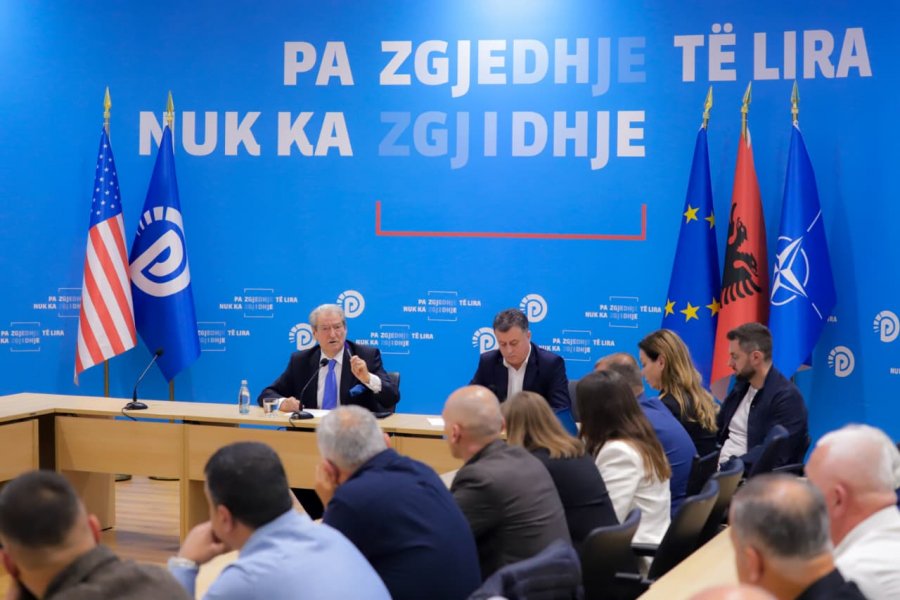 Berisha: Teknologjia kundër mashtrimit, përdorni AI për të çmontuar propagandën e qeverisë