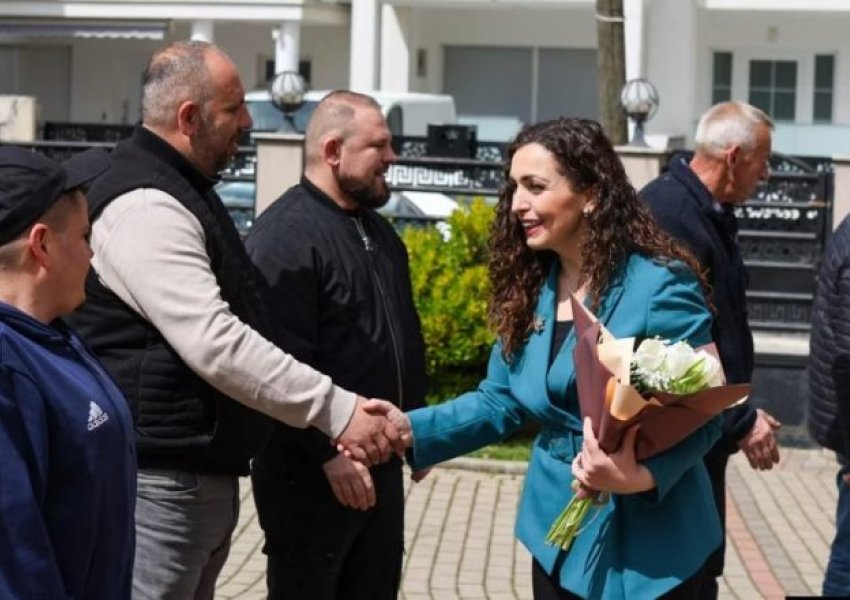 'Profili ndryshe' që mund ta trazojë skenën politike: Vjosa Osmani në terren