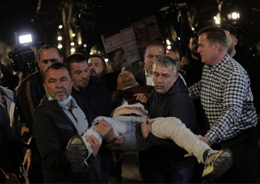 'Dhuna e Policisë ndaj deputetëve dhe qytetarëve në protestë' reagon Gazment Bardhi: Sulmi çnjerëzor nuk mund të falet