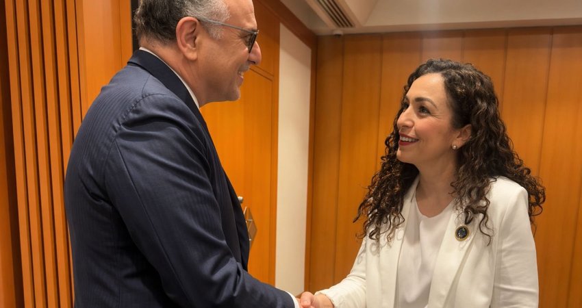 Osmani takon këshilltarin e Trump-it: E falënderova për mbështetjen e ShBA ndaj Kosovës