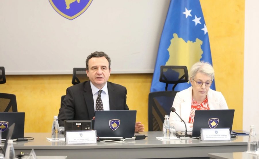 Kurti: Shkuarja në zgjedhje s’është opsion, duhet vullnet për zgjidhje e vendime jo të lehta