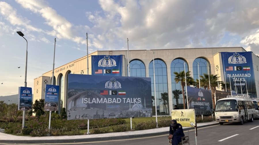 Vazhdojnë përgatitjet në Islamabad për bisedimet SHBA–Iran, Pakistani ndërpret transportin publik