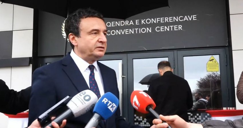 Dy herë brenda pak orëve, Kurti thërret sërish konferencë për media