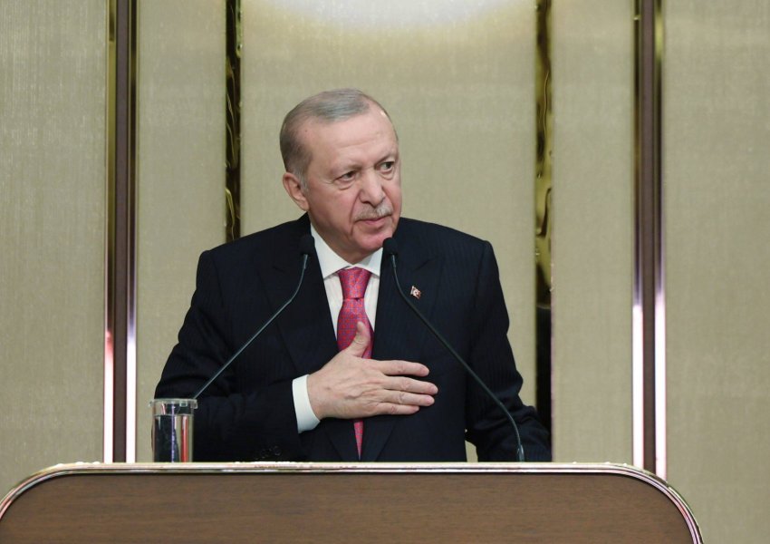 'Turqia po përpiqet të ndalojë konfliktet', Erdogan: Fëmijët mbajnë koston më të rëndë të luftërave