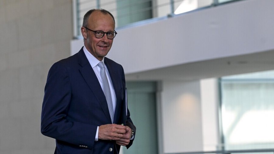 Merz: Transiti i lirë në rrugët detare globale, kyç për suksesin ekonomik