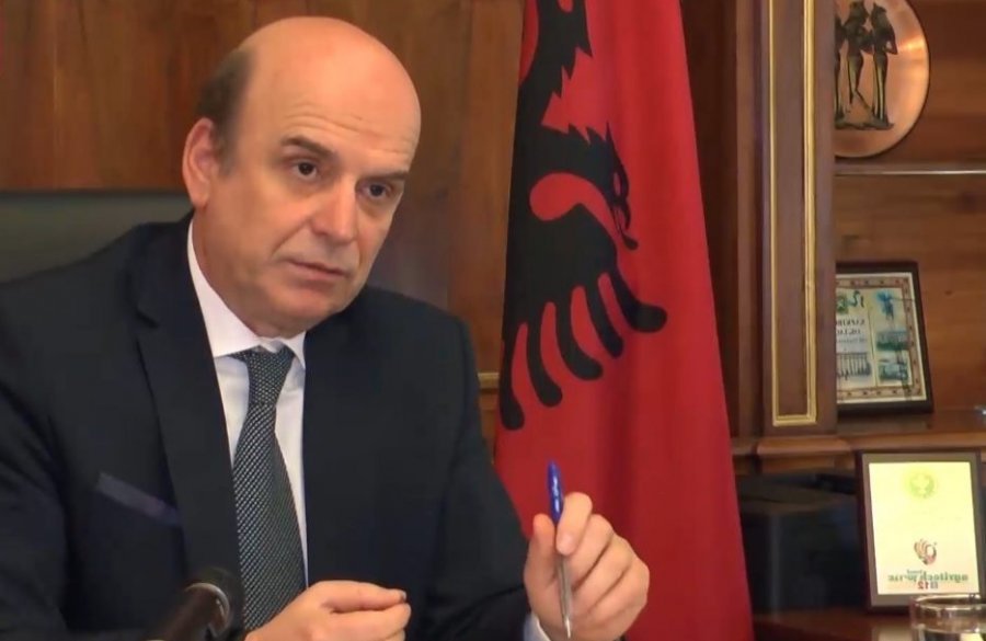 ‘Asnjë masë, për shkollat, kopshtet, spitalet’/ Panariti: Ky është gripi më i rrezikshmi i këtij shekulli! 