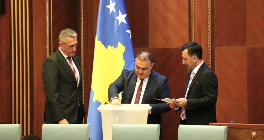 Kushtetuesja publikon Aktgjykimin me të cilin konstatoi se zgjedhja e Rashiqit si nënkryetar i Kuvendit, ishte antikushtetuese