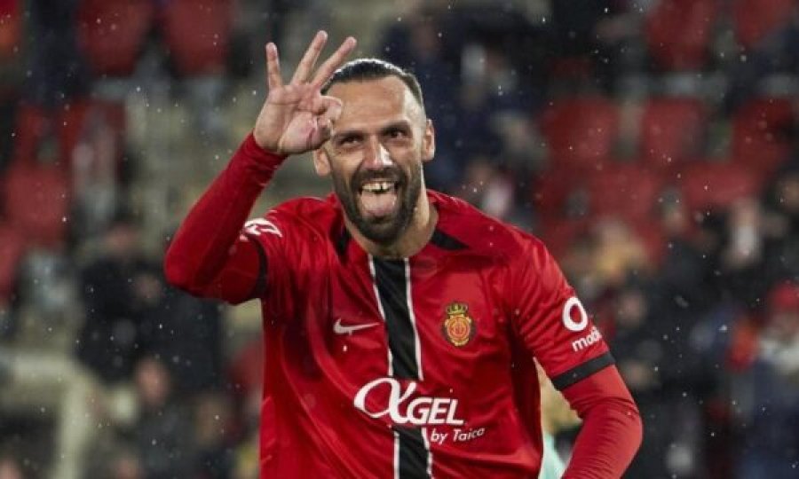 Vedat Muriqi renditet mes 5 pretendentëve për ‘Këpucën e Artë’