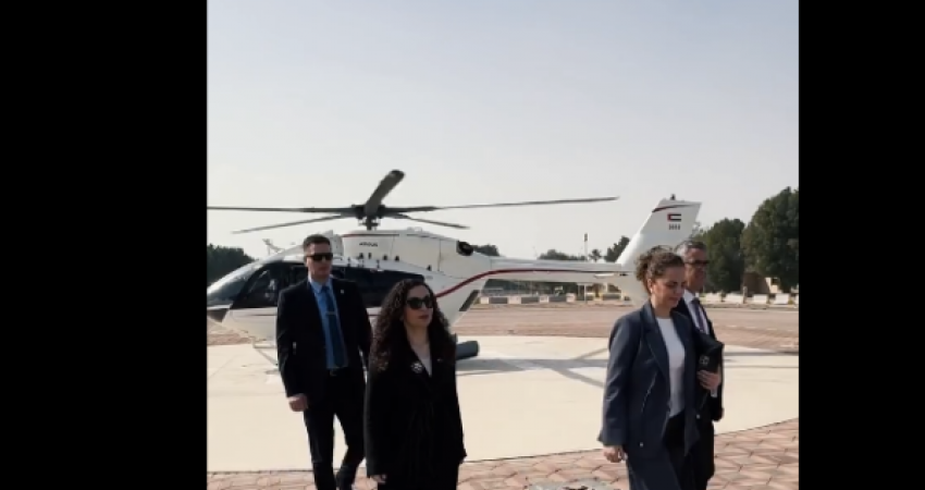 Vizita në Emirate, Osmani ndanë pamje teksa fluturon me helikopter mbi “Ishujt Palmë”