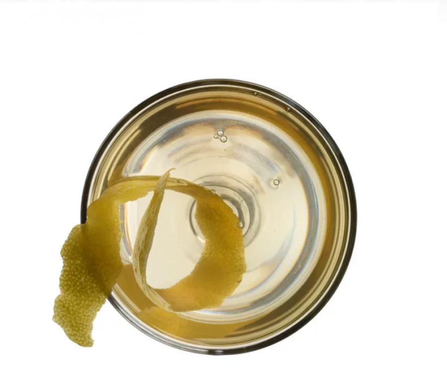 Pse të gjithë po pinë vaj ulliri dhe limon para gjumit