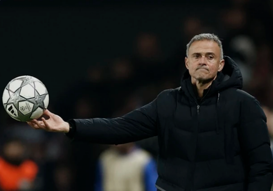 Luis Enrique i pëlqen Manchester United, por Parisi është gati ta 'blindojë'