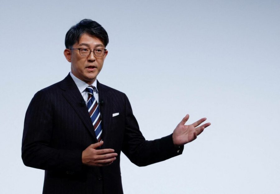 Jep dorëheqjen CEO i Toyota-s, Koji Sato