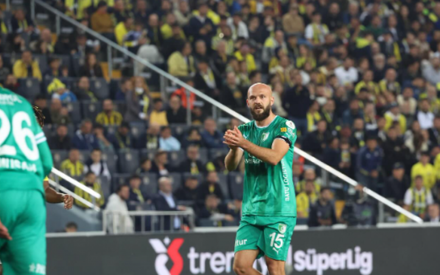VIDEO/ Ajeti 'rrëmben skenën' në Turqi, dy gola me Bodrumspor