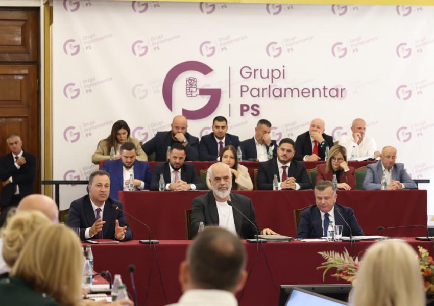 Mbrojtje Ballukut/ Para nisjes në Bruksel, Rama mbledh grupin parlamentar socialist