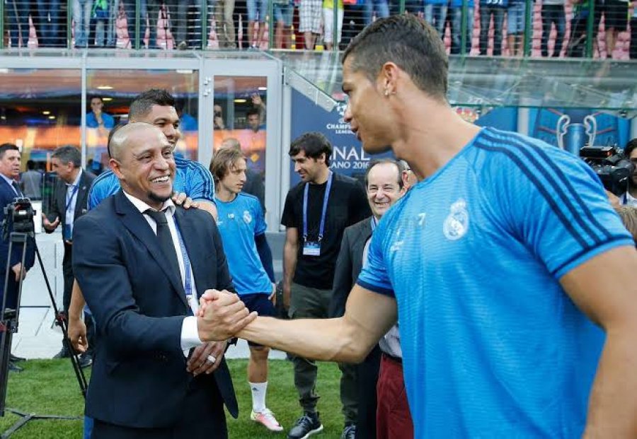 Roberto Carlos i bën thirrje Ronaldos: Nuk duhet të ndalesh, as me një këmbë!