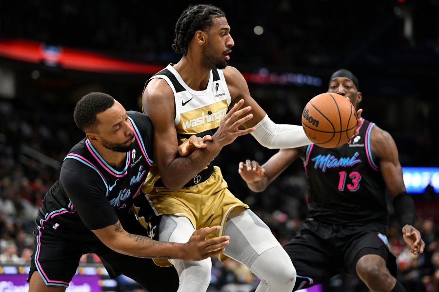 Knicks tronditin Bostonin, Miami dhe Clippers fitojnë në transfertë në mbrëmjen e NBA-së