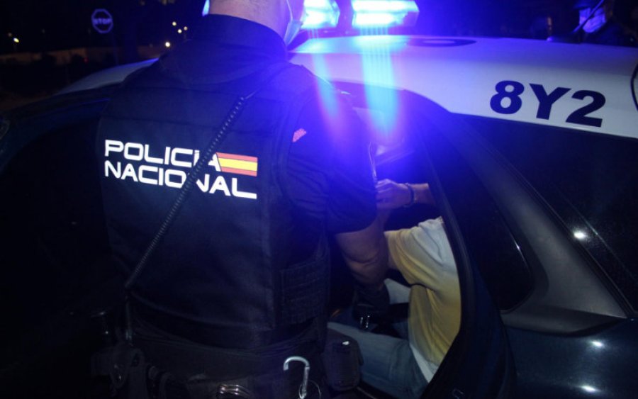 1.5 ton kokainë e fshehur në pllaka mermeri, policia spanjolle arreston 3 persona të organizatës kriminale